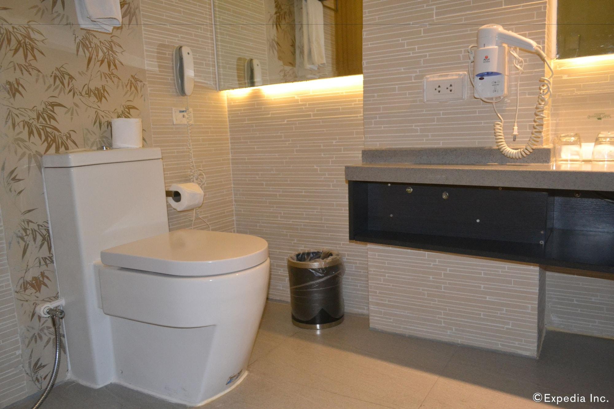 Greenleaf Hotel Gensan General Santos City Zewnętrze zdjęcie